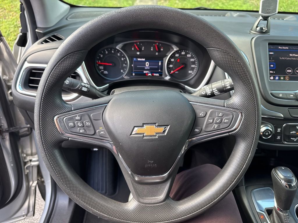 Used 2021 Chevrolet Equinox LT image 3