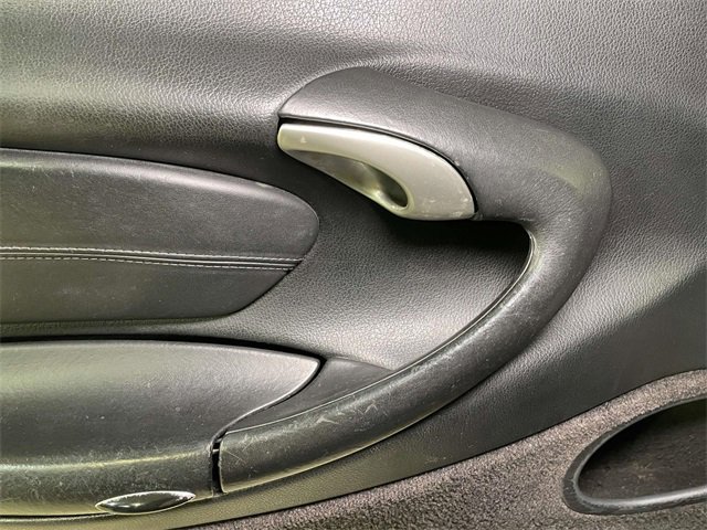Used 2001 Porsche 911 Carrera 4 image 30