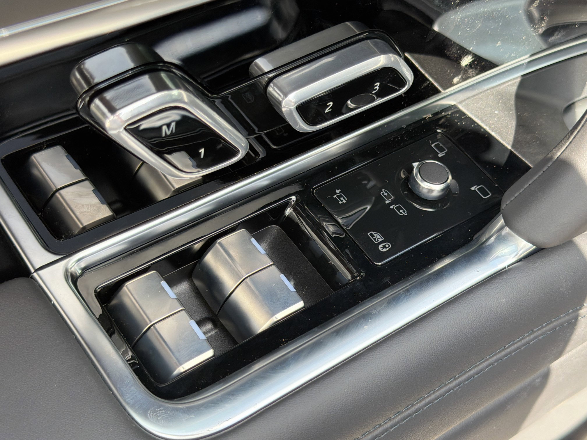 New 2026 Land Rover Range Rover SE AWD/4WD image 24