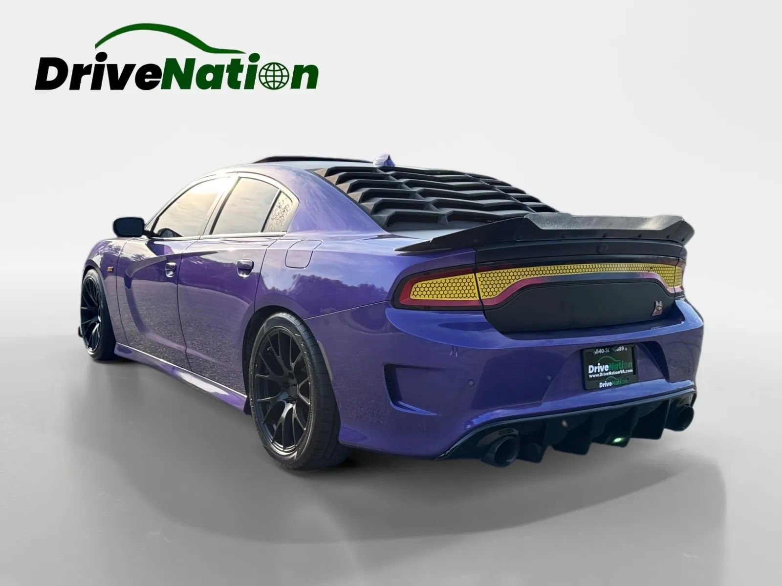 Used 2018 Dodge Charger R/T Scat Pack RWD image 7