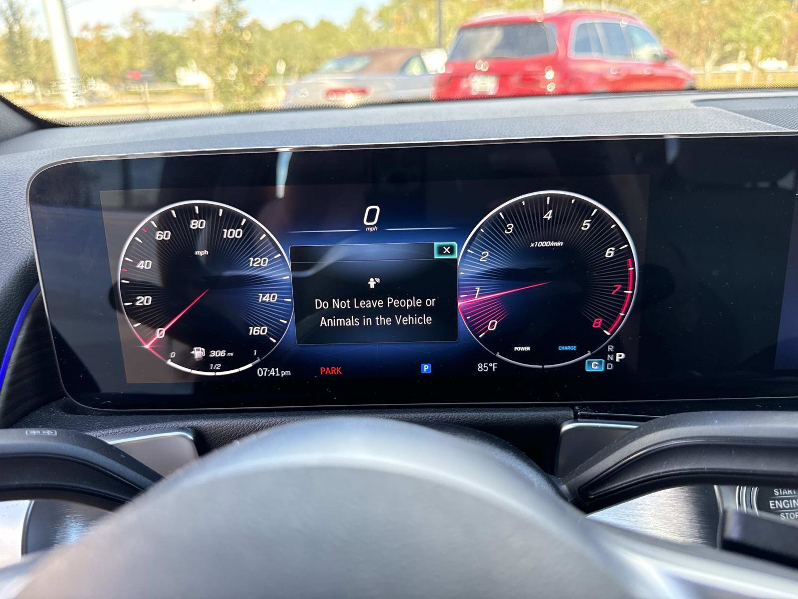 Used 2025 Mercedes-Benz GLB 250 GLB 250 image 33