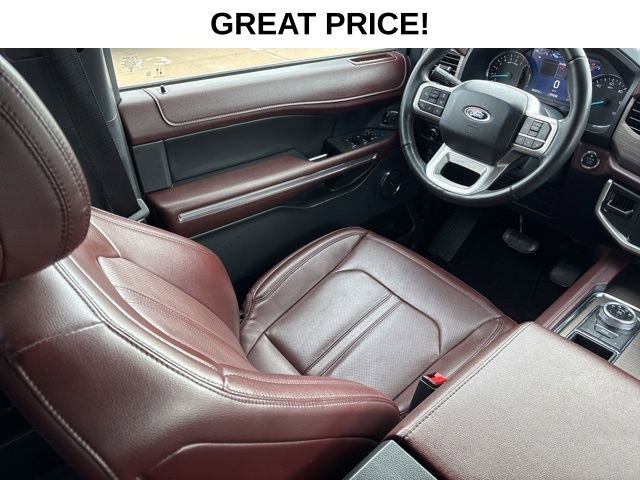 Used 2024 Ford Expedition Limited image 17