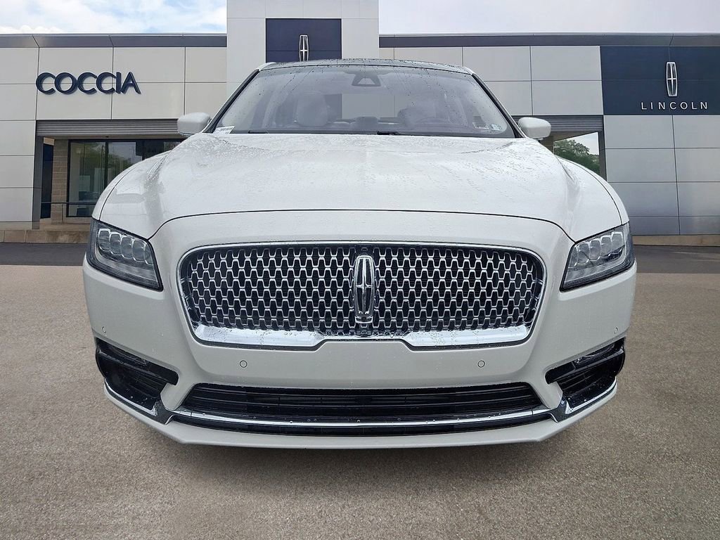 Used 2018 Lincoln Continental Black Label AWD/4WD image 2