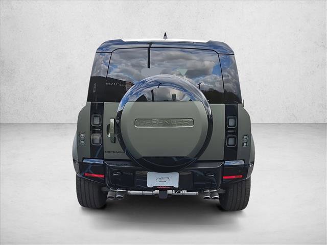 New 2026 Land Rover Defender 110 X-Dynamic SE image 6