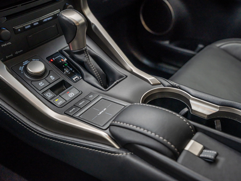 Used 2015 Lexus NX 300h AWD w/ Luxury Package image 35