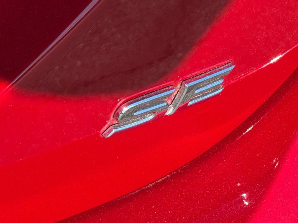 Used 2022 Toyota Camry SE FWD image 7