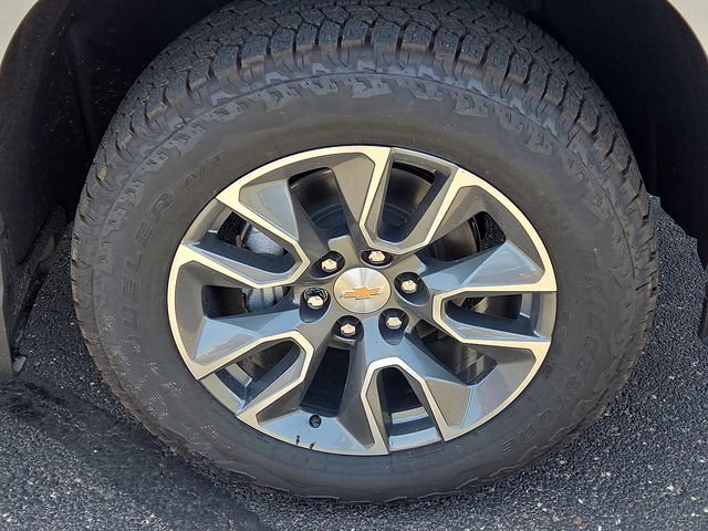 New 2026 Chevrolet Silverado 1500 LT w/ Z71 Off-Road Package AWD/4WD image 6