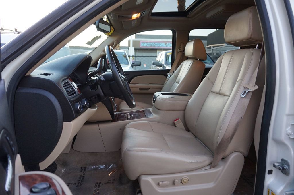 Used 2008 Chevrolet Tahoe LTZ w/ LTZ Preferred Equipment Group image 18