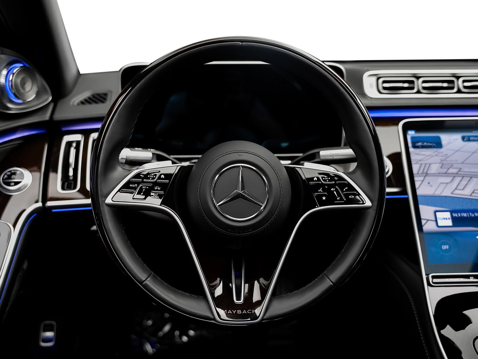 Used 2024 Mercedes-Benz Maybach S 580 4MATIC image 33