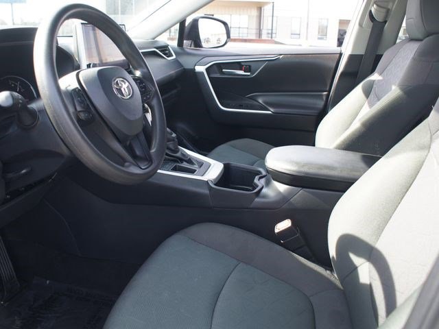 Used 2024 Toyota RAV4 XLE image 12