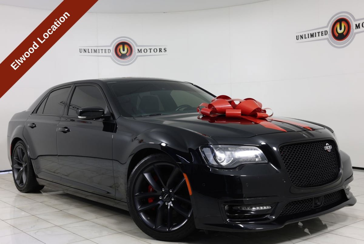 Used 2023 Chrysler 300 C