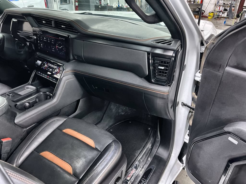 Used 2025 GMC Sierra 2500 AT4 AWD/4WD image 29