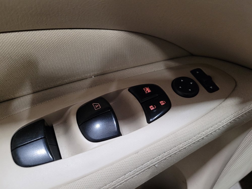 Used 2017 Nissan Pathfinder S AWD/4WD image 27
