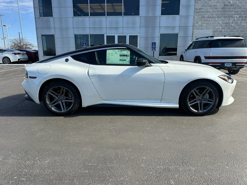 New 2026 Nissan Z Sport w/ Floor Mat Package image 2