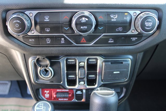 Used 2024 Jeep Gladiator Sport image 21