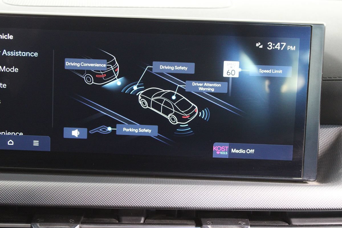 Used 2024 Hyundai Sonata SEL FWD image 12