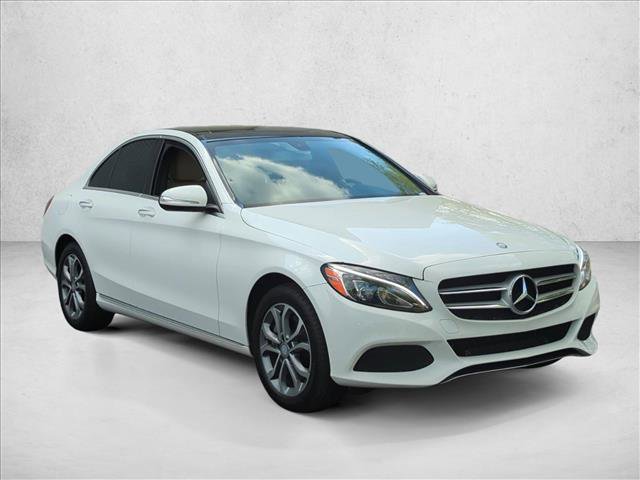 Used 2015 Mercedes-Benz C 300 4MATIC Sedan image 3