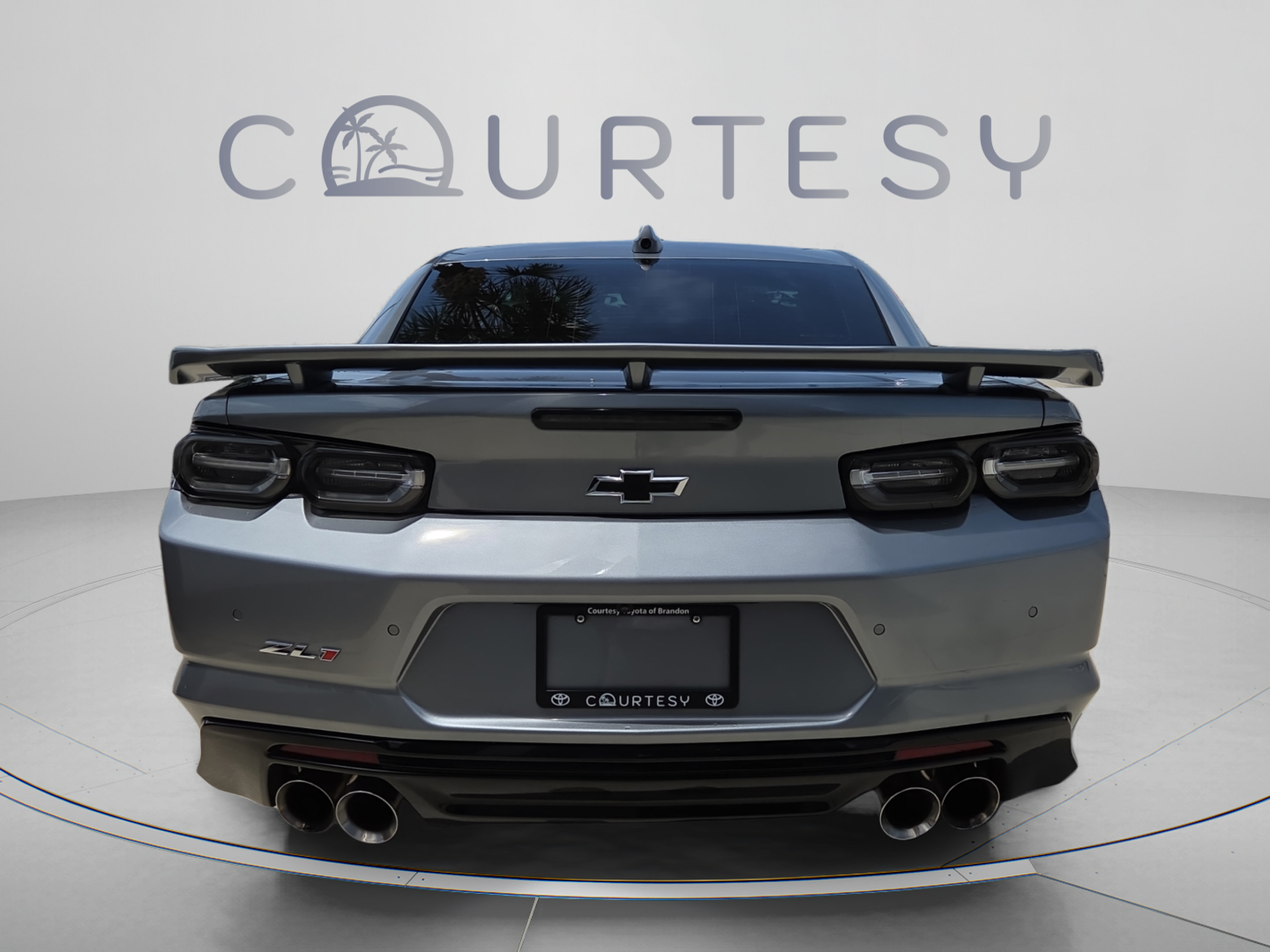 Used 2023 Chevrolet Camaro ZL1 RWD image 4
