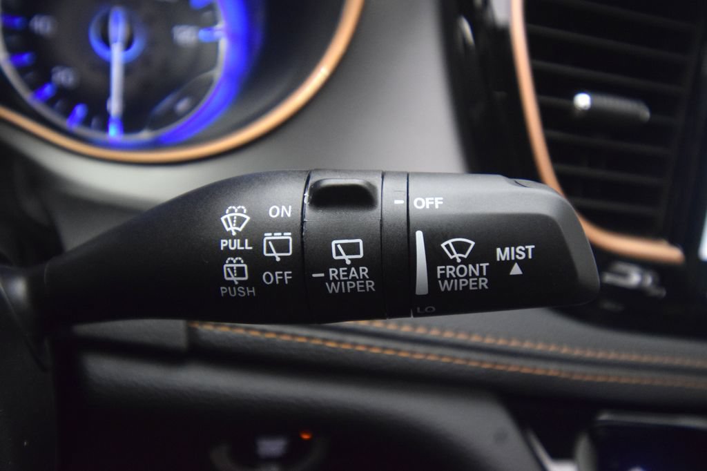 New 2027 Chrysler Pacifica Pinnacle FWD image 30