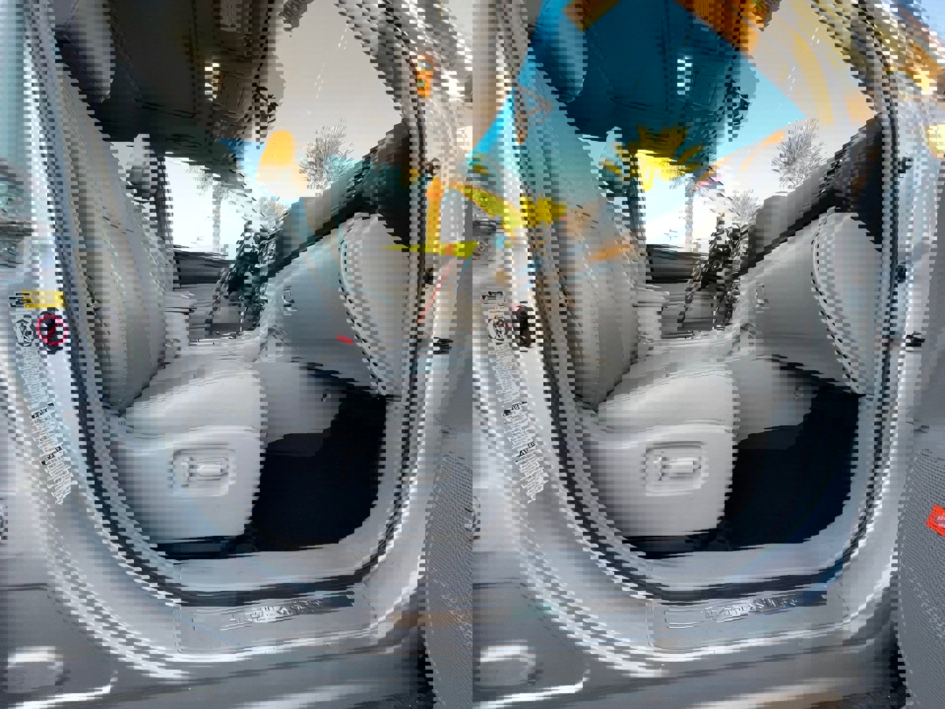 Used 2012 Toyota Highlander Limited image 29