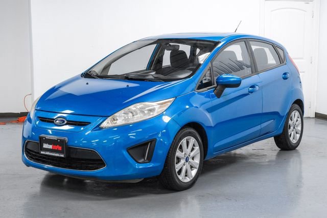 Used 2012 Ford Fiesta SE w/ Moon & Mood Pkg FWD image 7