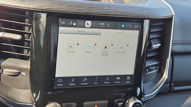 Used 2024 RAM 1500 Laramie RWD image 13