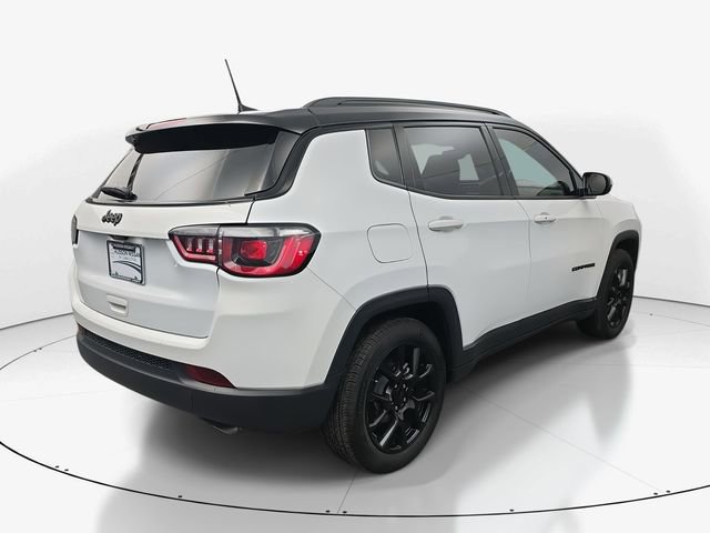 Used 2022 Jeep Compass Altitude w/ Convenience Group image 9