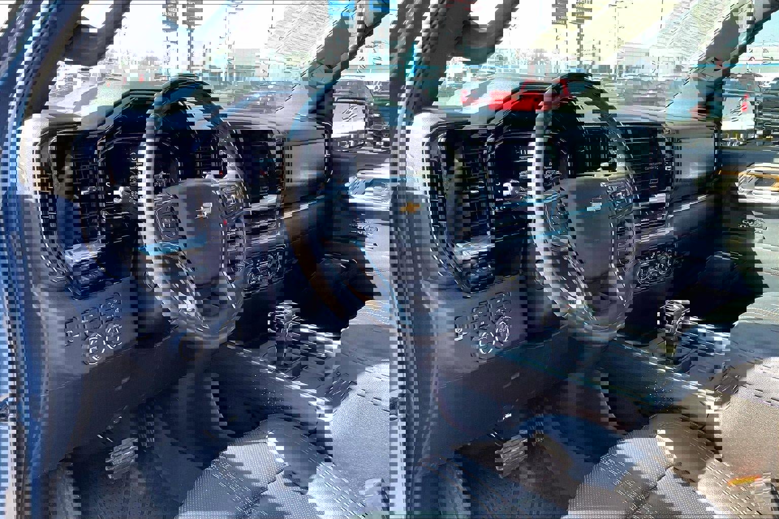 Used 2024 Chevrolet Silverado 1500 High Country image 15