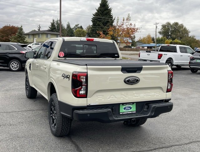 New 2025 Ford Ranger Lariat w/ Black Appearance Package image 3