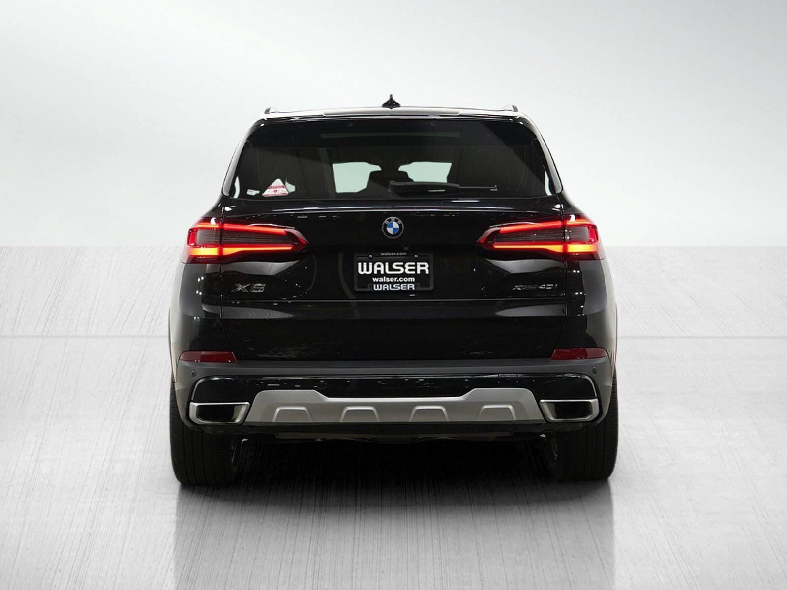 Used 2019 BMW X5 xDrive40i w/ Convenience Package AWD/4WD image 4