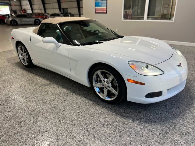 Used 2006 Chevrolet Corvette Convertible w/ Preferred Equipment Group image 36