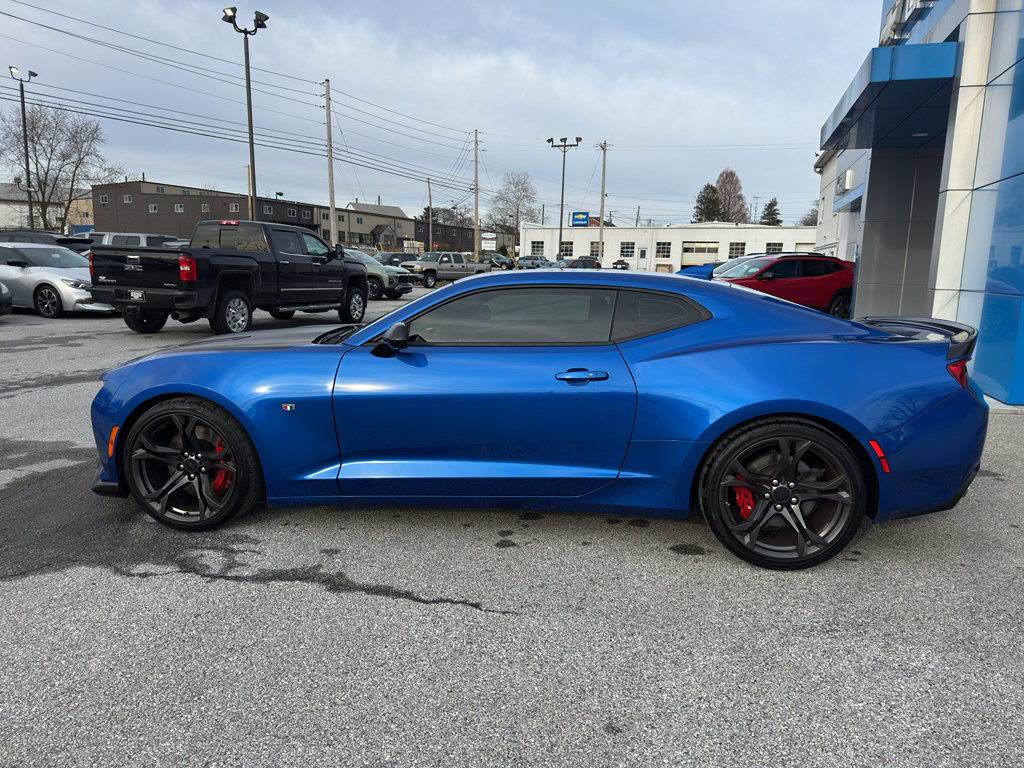 Used 2018 Chevrolet Camaro SS image 8
