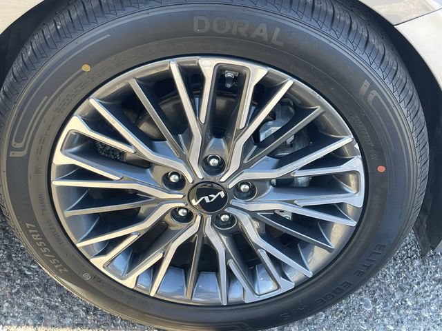 Used 2024 Kia Forte GT-Line w/ GT-Line Premium Package FWD image 11
