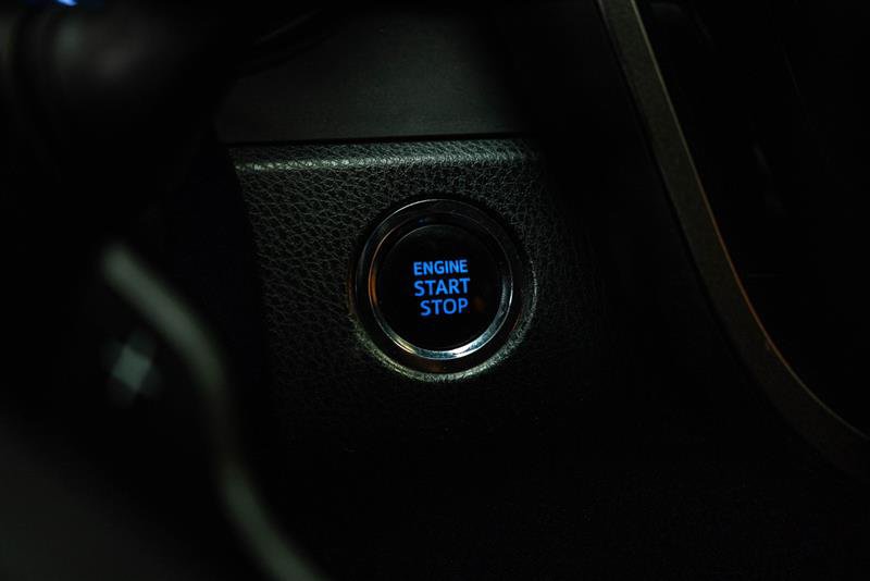 Used 2022 Toyota Camry SE w/ Convenience Package FWD image 20