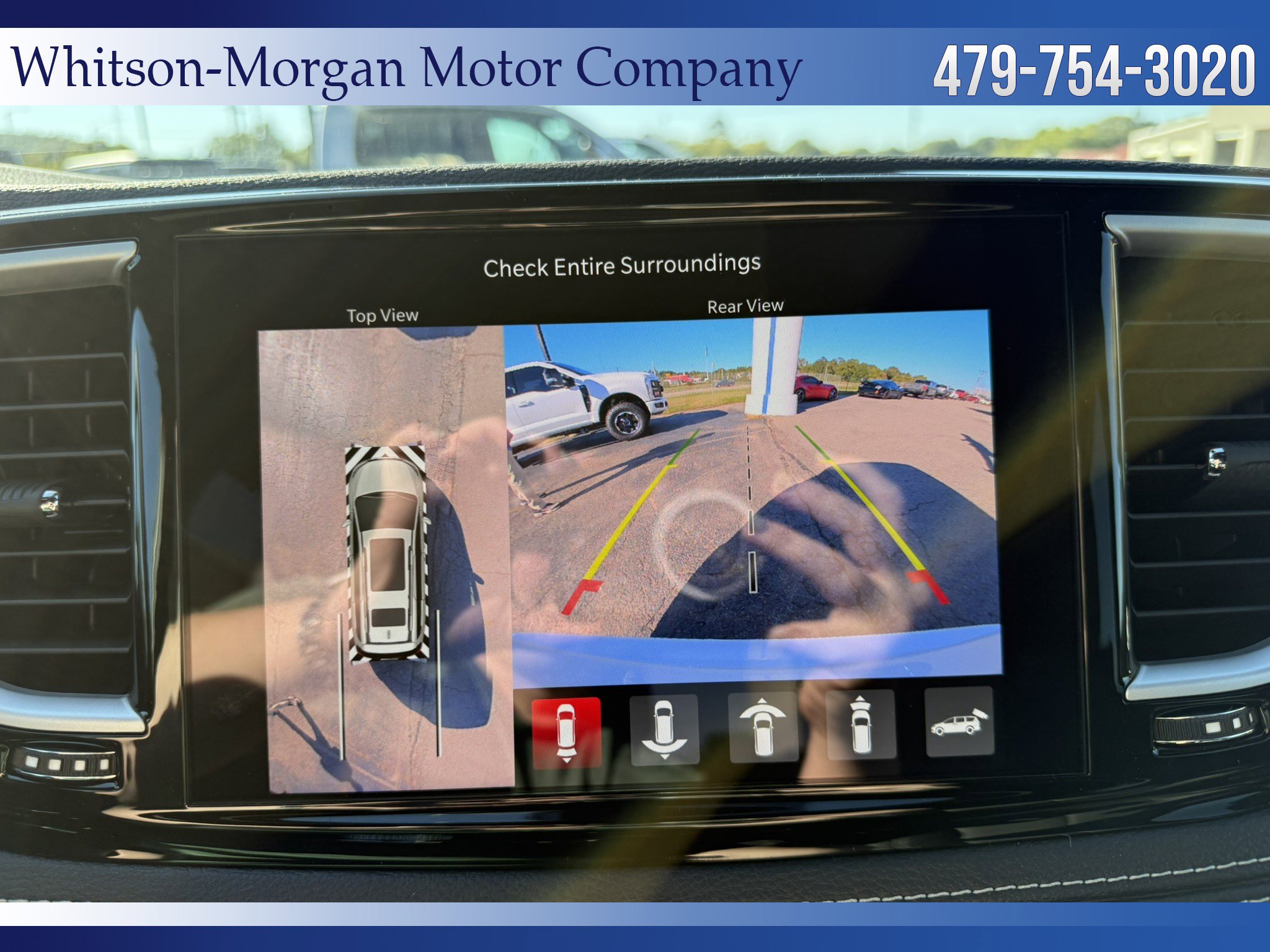New 2026 Chrysler Pacifica Select image 30