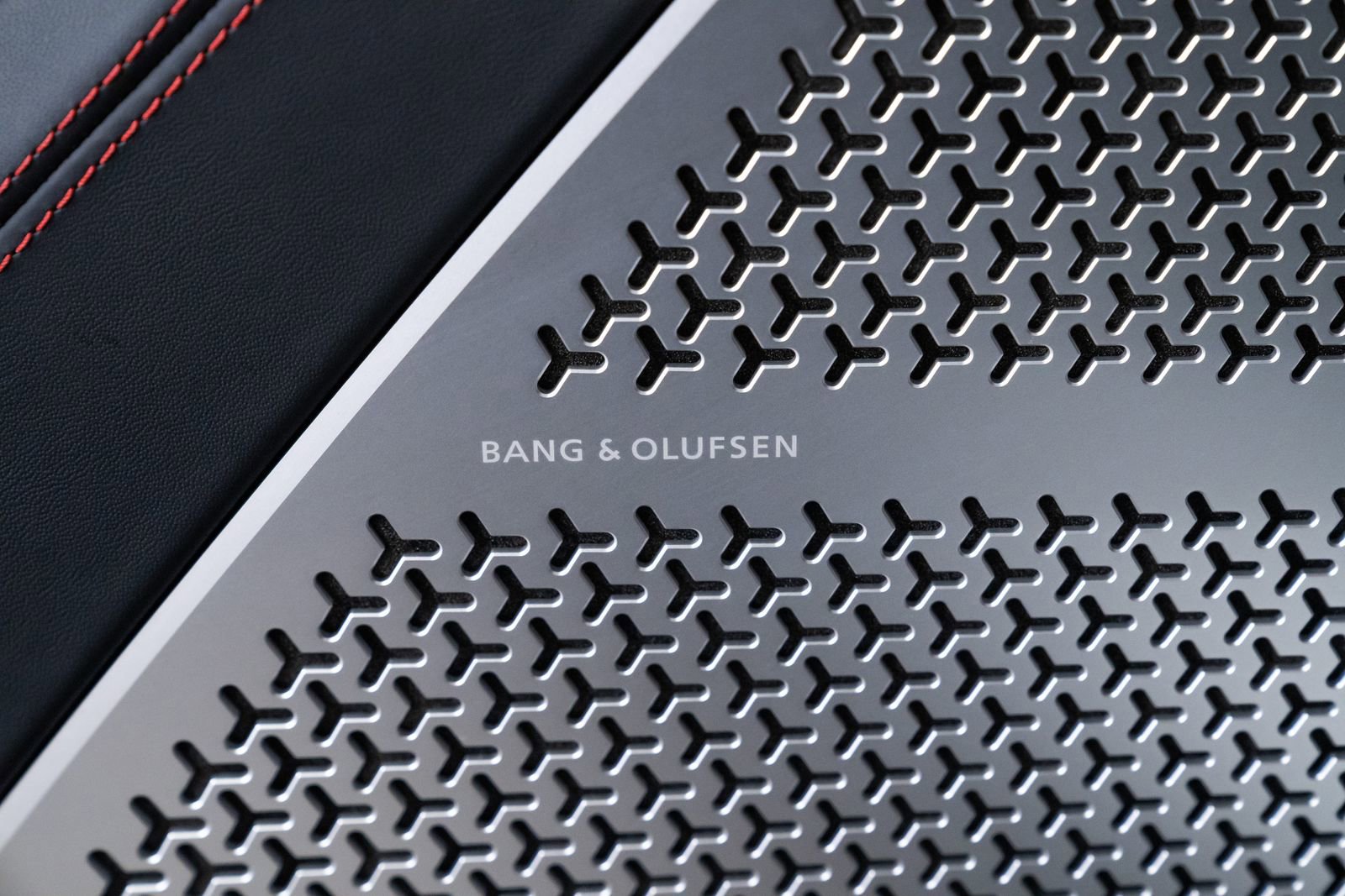 Used 2022 Lamborghini Urus image 17