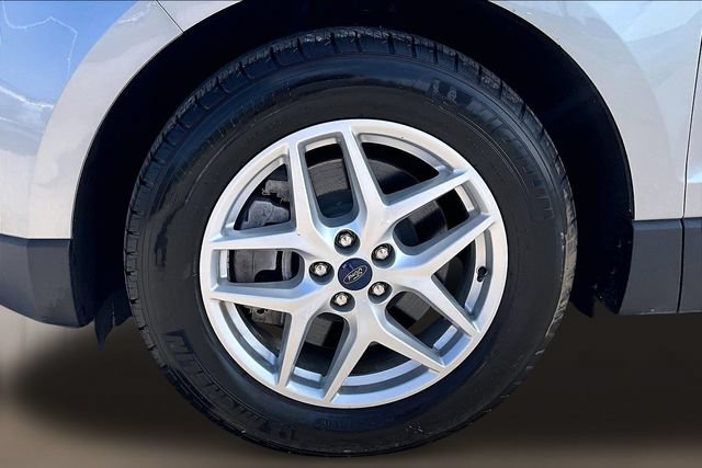 Used 2022 Ford Edge SEL w/ Convenience Package AWD/4WD image 6
