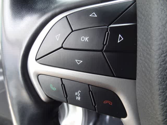 Used 2021 Jeep Grand Cherokee Laredo X AWD/4WD image 19