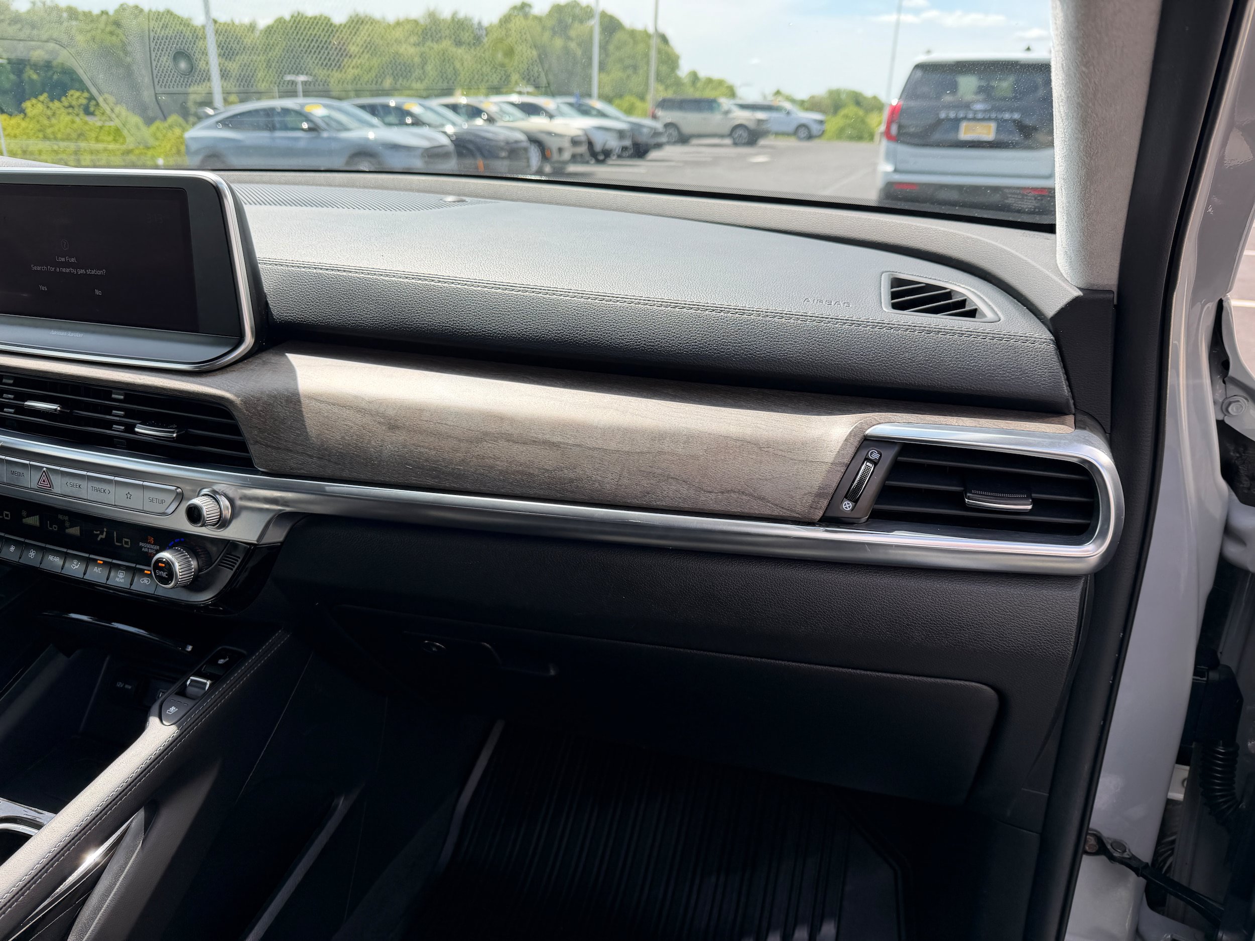 Used 2022 Kia Telluride SX w/ SX Prestige Package AWD/4WD image 26