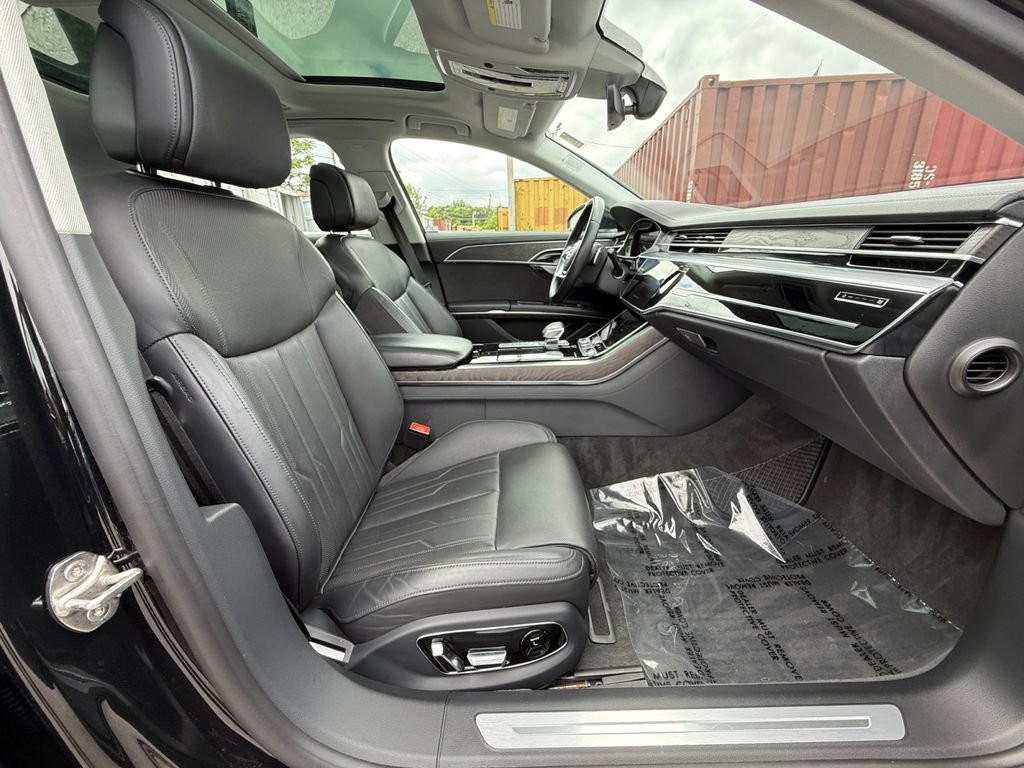 Used 2023 Audi A8 L 3.0T AWD/4WD image 27