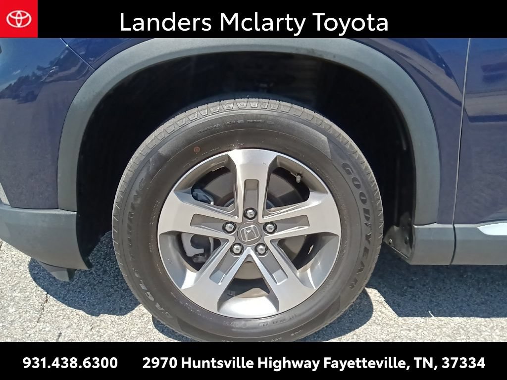 Used 2025 Honda Pilot EX-L image 10
