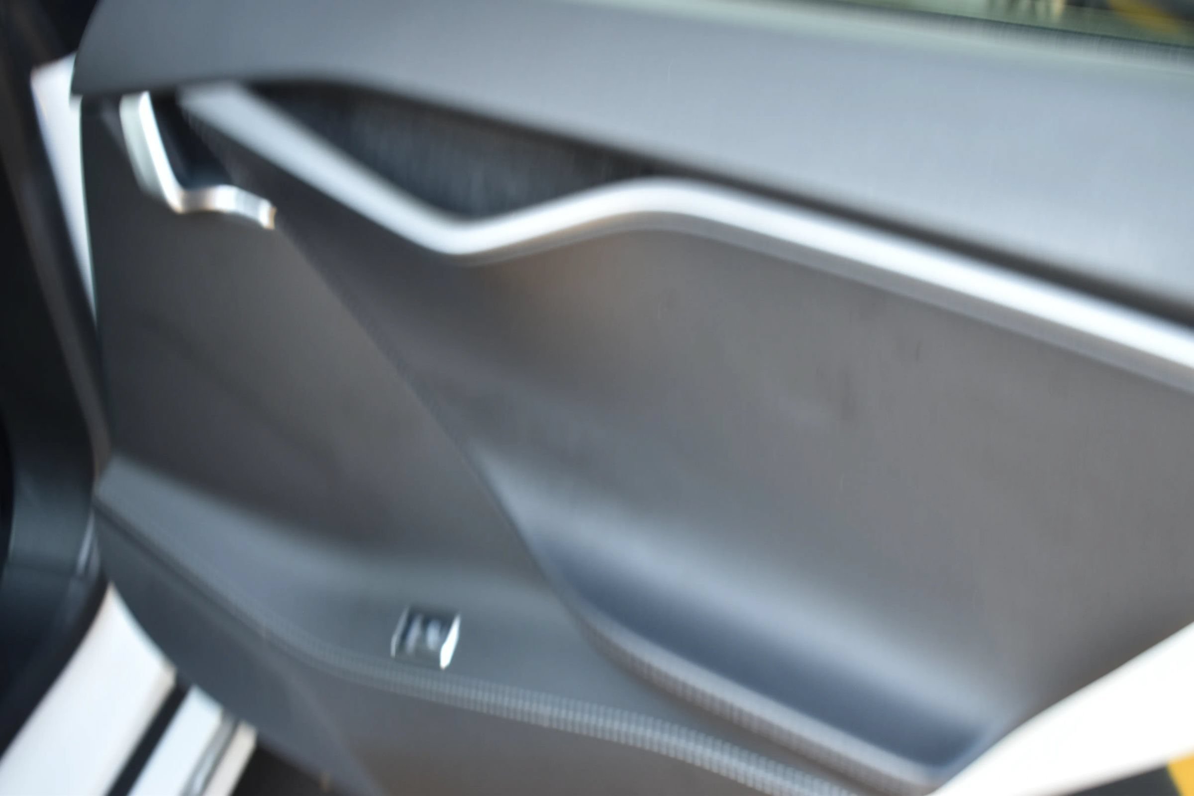 Used 2020 Tesla Model S Performance AWD/4WD image 18
