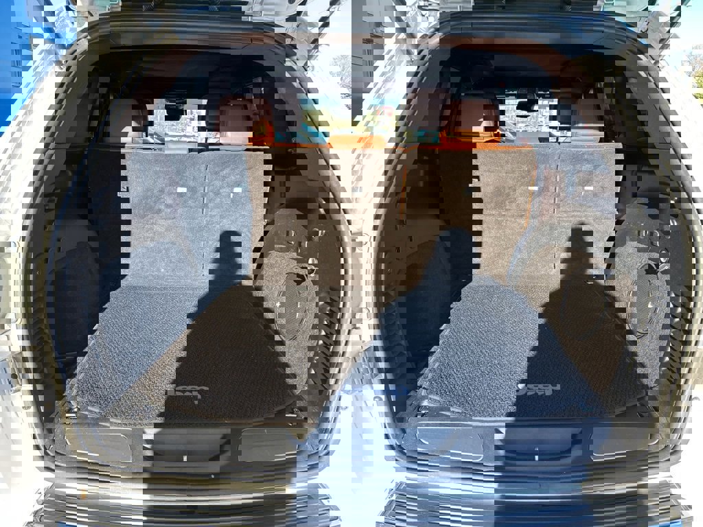 Used 2019 Jeep Grand Cherokee Summit image 8