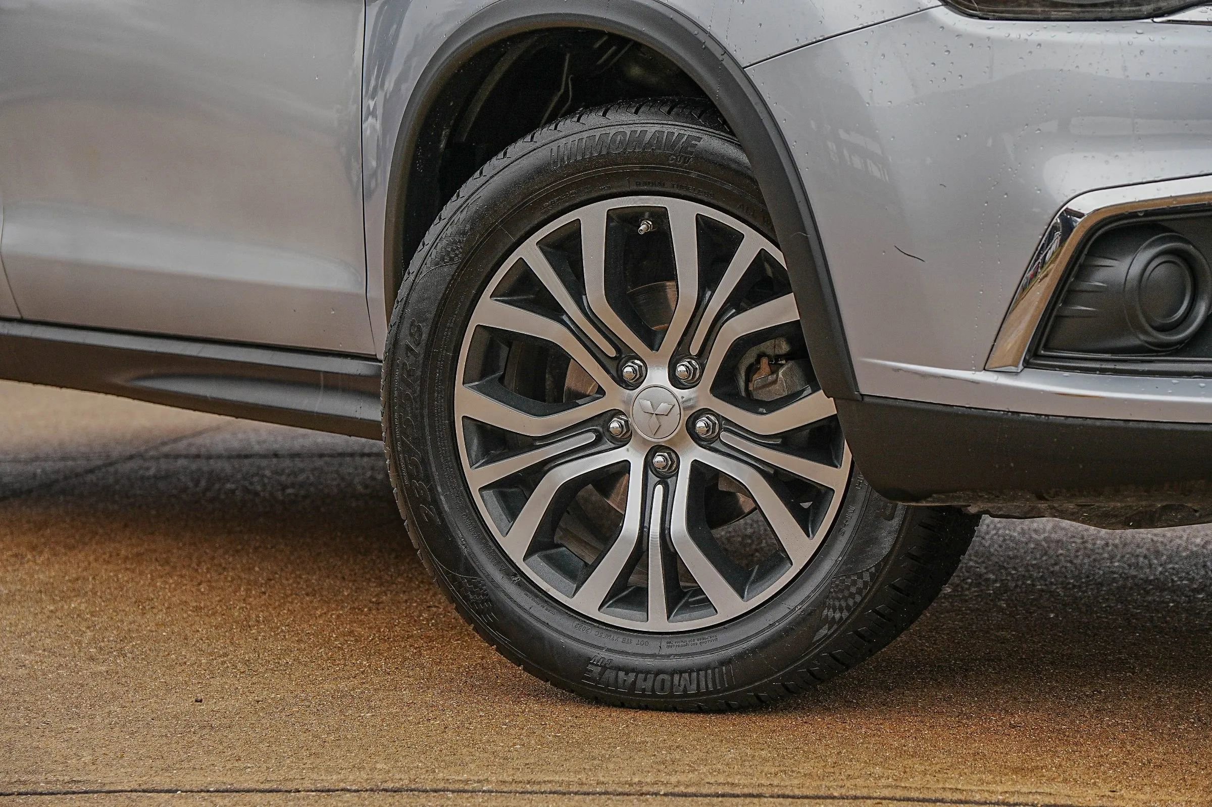 Used 2017 Mitsubishi Outlander Sport ES image 3