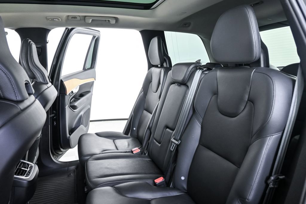 Certified 2023 Volvo XC90 B6 Core w/ Protection Package Premier AWD/4WD image 22