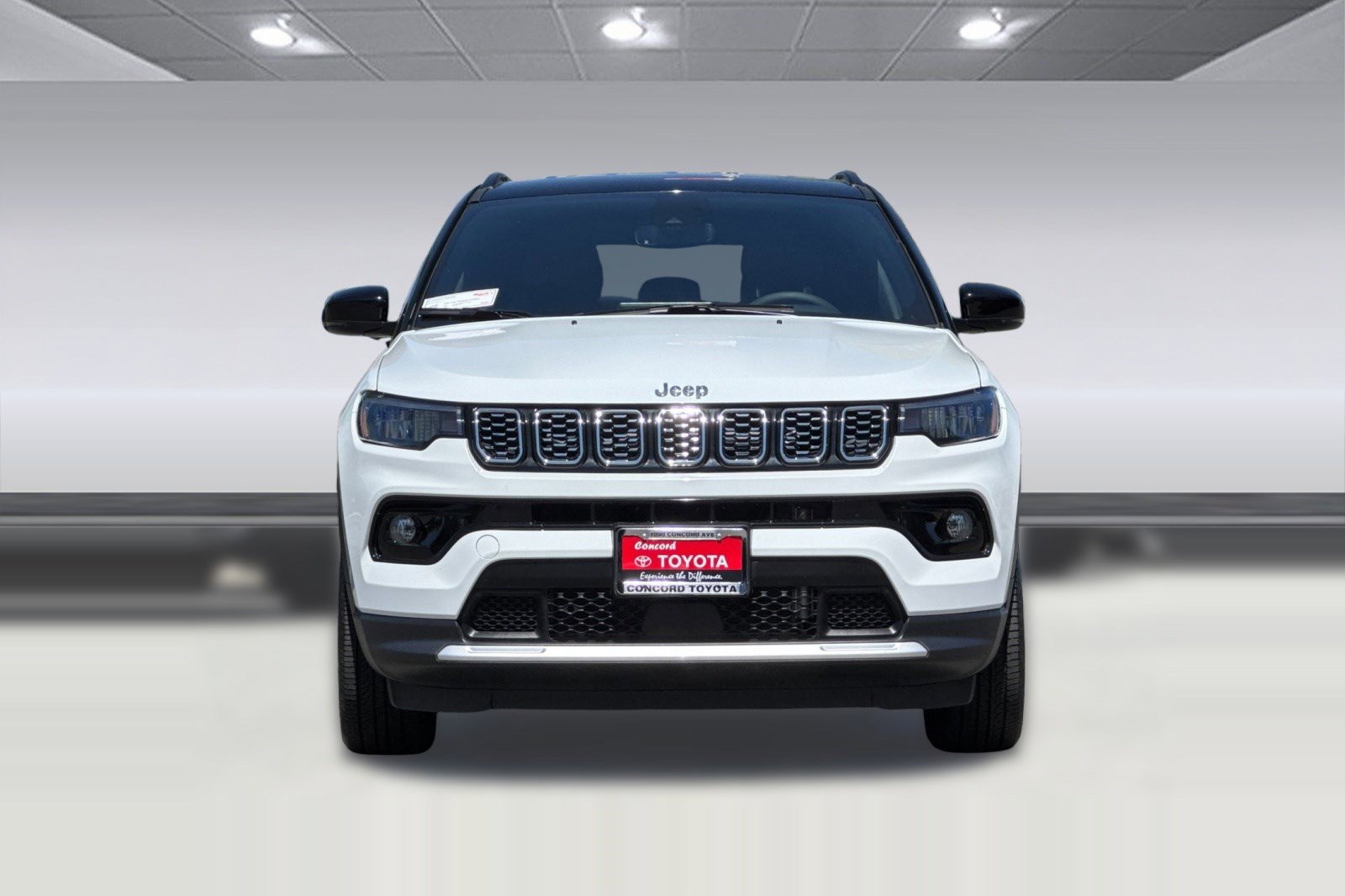 Used 2025 Jeep Compass Limited AWD/4WD image 6