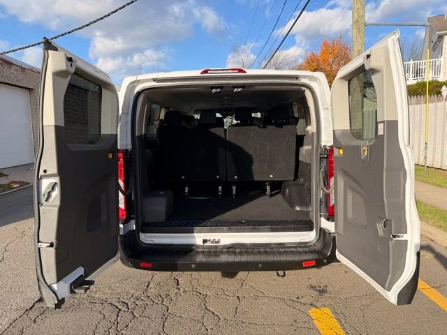 Used 2023 Ford Transit 350 XLT image 12