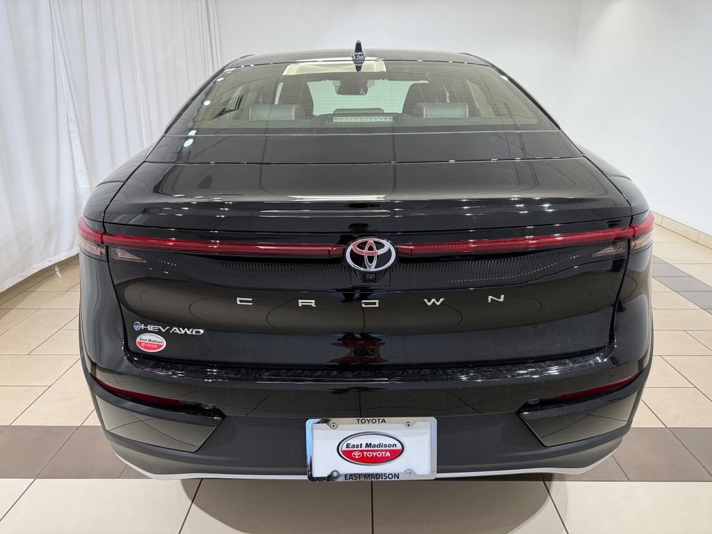 New 2026 Toyota Crown AWD/4WD image 4