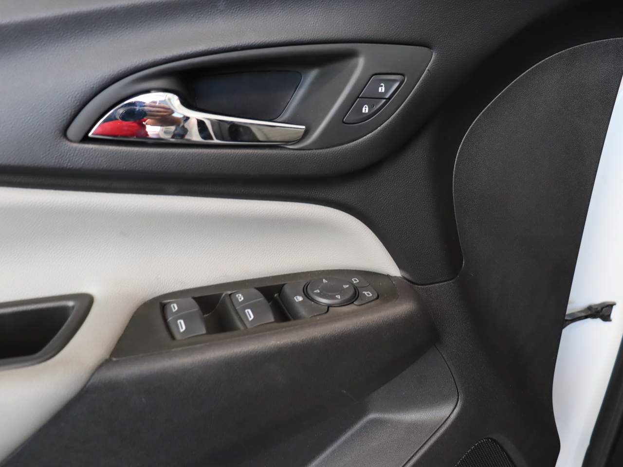Used 2024 Chevrolet Equinox LS w/ LS Convenience Package FWD image 13