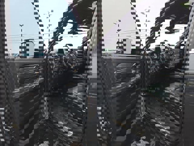 Used 2020 RAM 3500 Limited image 7